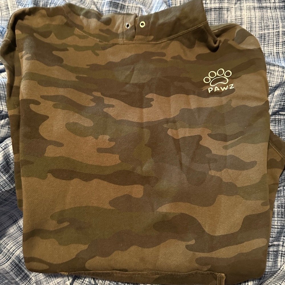 Camo sweater